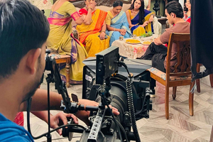 Bollywood Studio Tour + Dance Show + Live Shooting