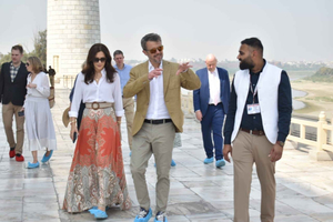 Privat 2-dagarsresa till Delhi och Agra med flyg och hotell