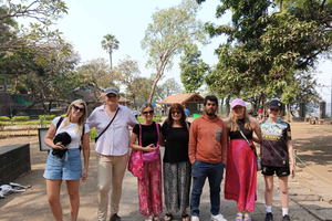 Dharavi Slum & Dhobi Ghat with UNESCO Heritage Site