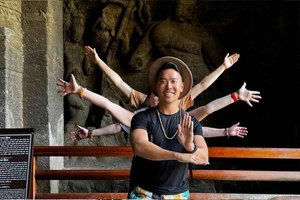 Elephanta Caves & Island Guided Tour
