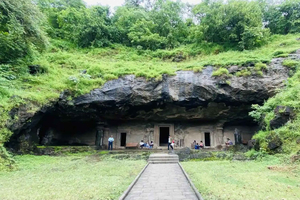 Elephanta Caves halvdagstur med færgetur