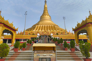 Mumbai Kanheri Caves & Golden Pagoda – A Buddhist Culture
