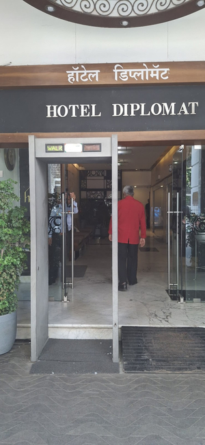 Hotel Diplomat