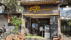 Jai Hind Lunch Home, Bandra East