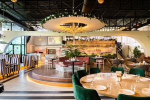 Magna Bar And Kitchen