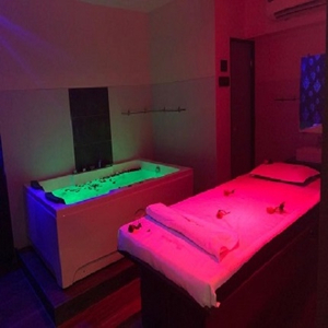 Natures Wellness Spa