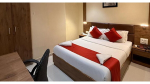 Palm Breeze Hotel - Colaba