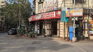 Sassanian Restaurant & Bakery