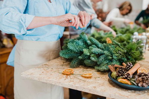 Advent Wreath Workshop with Fresh Greenery