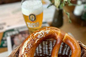 Munich Food Tour: True Bavarian Full Meal with Drinks