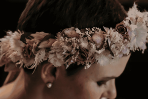 Munich: Hair Wreath Making Workshop with Prosecco