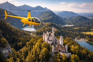 Munich: Helicopter Tour to the Alps with Hotel Pickup