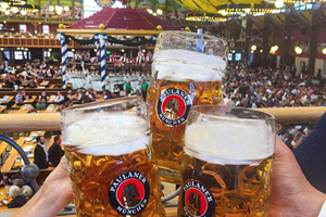Oktoberfest All Inclusive Tour in Biggest and oldest Tent!