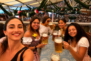 Oktoberfest Experience: Guided Tour, Lunch & Beer