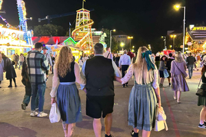 The Ultimate Oktoberfest Experience-Table, Beer, Food & Host