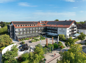 Bauer Hotel & Restaurant