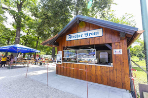 Fischbraterei im Hirschgarten
