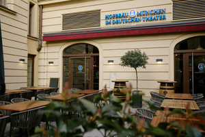 Hofbräu im Deutschen Theater