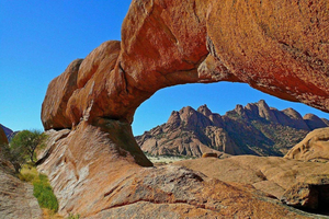 From Windhoek: 2-Day Spitzkoppe and Swakopmund Tour