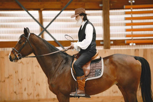 Swakopmund: Horseback Riding Tour with Lunch