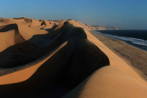 Swakopmund: Kombinasjon av kajakkpadling, Sandwich Harbour og sandboarding