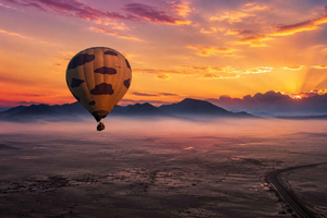 Swakopmund: volo in mongolfiera nel deserto del Namib e colazione