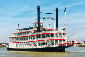 New Orleans: City Riverboat Cruise with Captain Narration