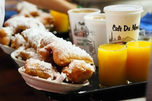 New Orleans French Quarter Cultural Tour with Cafe du Monde