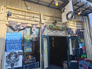 Aunt Tiki's
