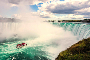 Vanuit NYC: dagtour naar de Niagarawatervallen met de Maid of the Mist