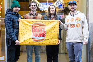 NYC Bagel Tours: Midtown's Iconic Bagels