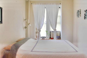 Apartment Room in Times Square