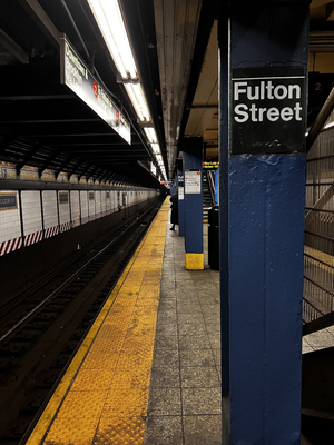 Fulton St