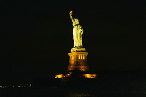 NYC: Circle Line 2h Harbor Lights Cruise Skip-The-Box-Office