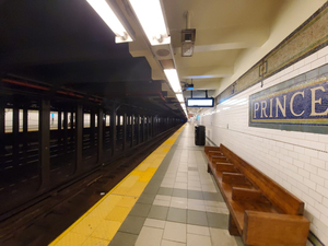 Prince St