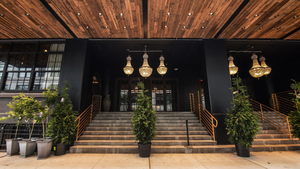Sela V Hotel
