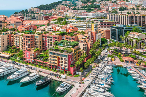 From Nice - French Riviera Day Trip with Champagne