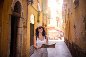 Historic Cimiez: A Private Walking Tour in Nice