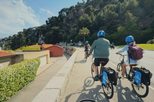 Nice till Villefranche: Rundtur med e-cykel, picknick och pétanque