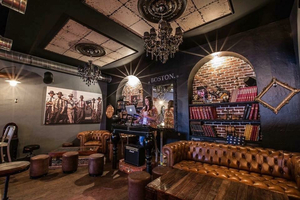 Boston Bar
