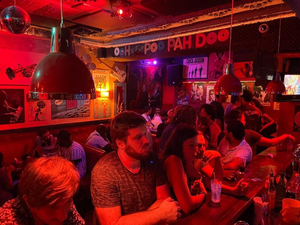 Groovin' Bar Nice