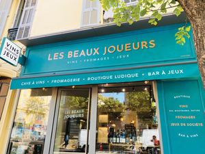LES BEAUX JOUEURS - Boutique & Bar - Vins Naturels, Fromages, Jeux de société