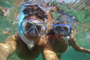 Marseille: Snorkeling immersive experience with picnic