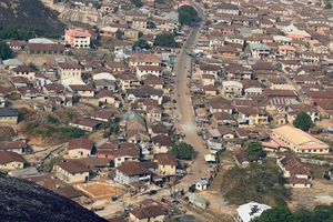 From Akure: Guided Tour of Idanre Hill with a Local Lunch