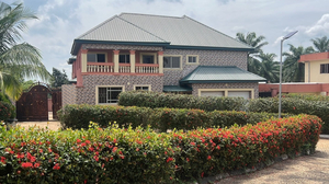 Anzo Lounge and Bar