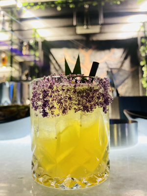 Aura Lounge