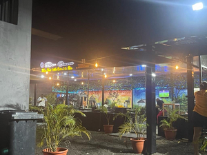 De Omeos Homefood And Bar