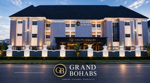 Grand Bohabs Hotel