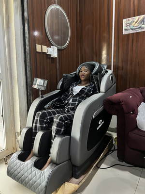 Infinite World Hair Saloon And Games