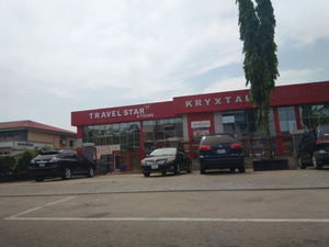 Kryxtal Lounge and Bar